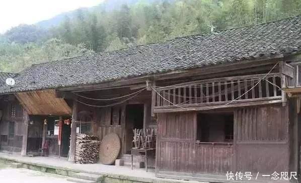 2019年法律规定：农民朋友注意，这5种房子可能保不住了