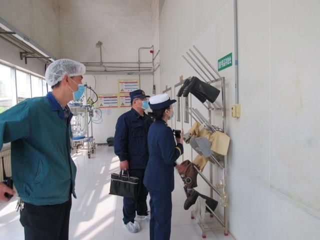 「大队」石家庄高新区消防救援大队为辖区企业复工复产保驾护航