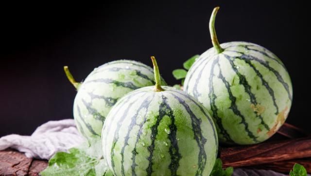 「娃娃菜」那些穿着母子装的水果们