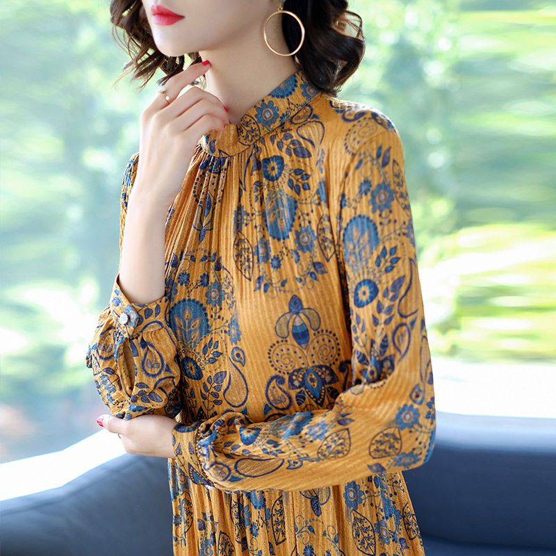 刚发工资，老婆就买5件印花裙，虽小贵，确很美，洋溢高贵女人味