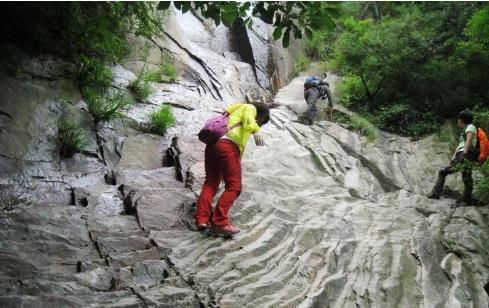 想去旅游又怕被宰？这处景点不仅免门票，物价还和景区外的一样！