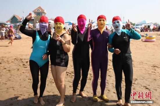 青岛大妈脸基尼已出到第八代 它是如何走红世界的