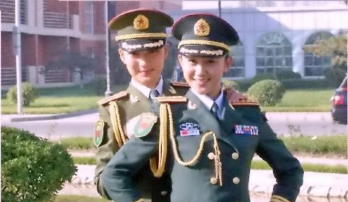 嫁给军人的女人叫军嫂，那么娶女军人的男人叫什么？知道也不敢叫