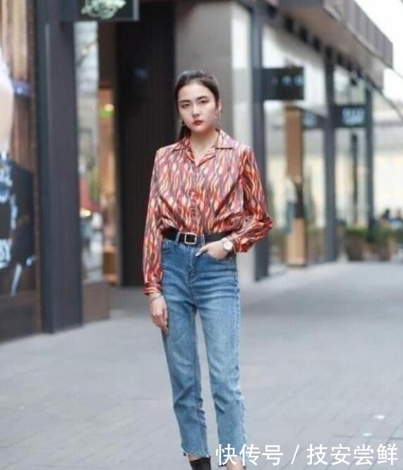  「脱俗」美丽高跟，时尚活力又脱俗，女人味道更加突出