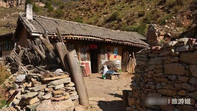 悬在空中的神奇村庄:如同一片世外桃源,村民淳朴友好!【2020热门旅游景点】