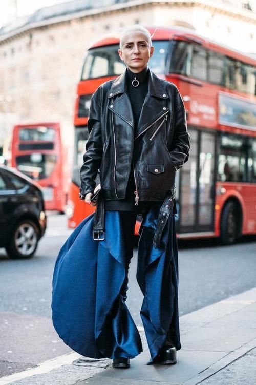  『拉链』拉链毛衣又火了，高领、翻领两相宜，实用百搭，再也不怕温差大了