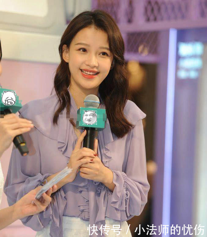 孙怡瘦成“纸片人”，腿间隙能放下一个拳头，大长腿细如针！