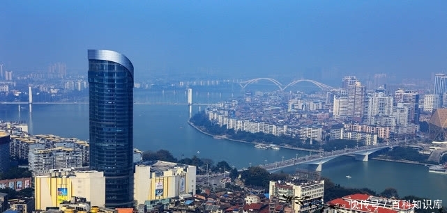 广西第二大城市，竟相当于1.9个柳州，就算钦州联合北海也不敌