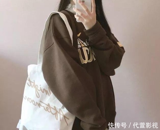  『卫衣和』卫衣！该穿卫衣了，这样穿好看炸了！