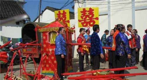  剃头|农村俗语“正月不剃头，腊月不定亲”，这是为什么？有啥道