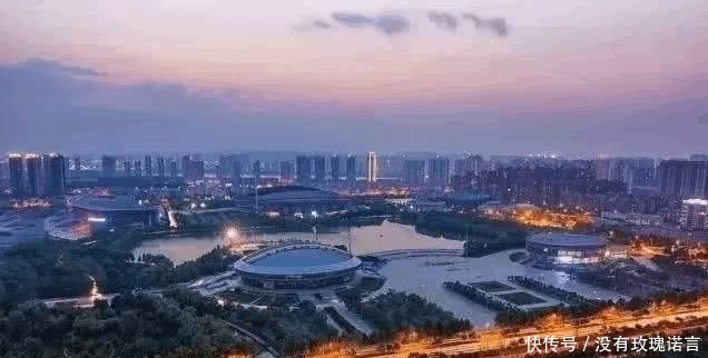 人口全国最多面积河南最大的地级市，未来铁路枢纽，发展潜力巨大