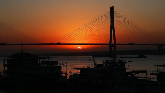 安徽湖北江西一条时速350高铁规划，将带动沿线3市6县大发展