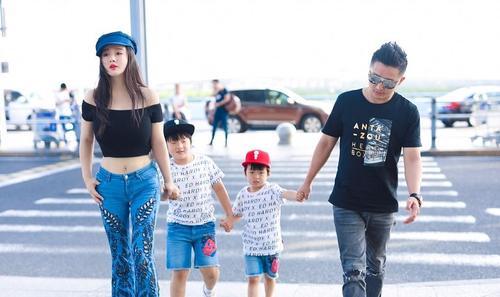 冉莹颖这个露腰装,重点是腰胯比例,网友:这身材拳王好幸福