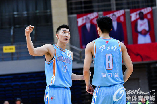  CBA@CBA-汉密尔顿34+9翟晓川20分北京轻轻天津