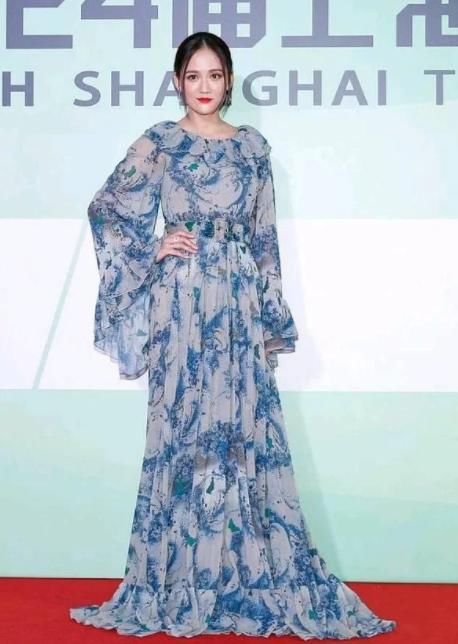 裙子借来的？即使瘦到100斤的陈乔恩也穿不出高级感！