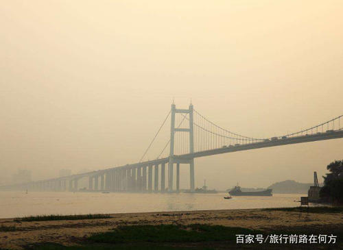 中国最“堵”大桥之一，让广东人“又爱又恨”，每到假日就排长龙