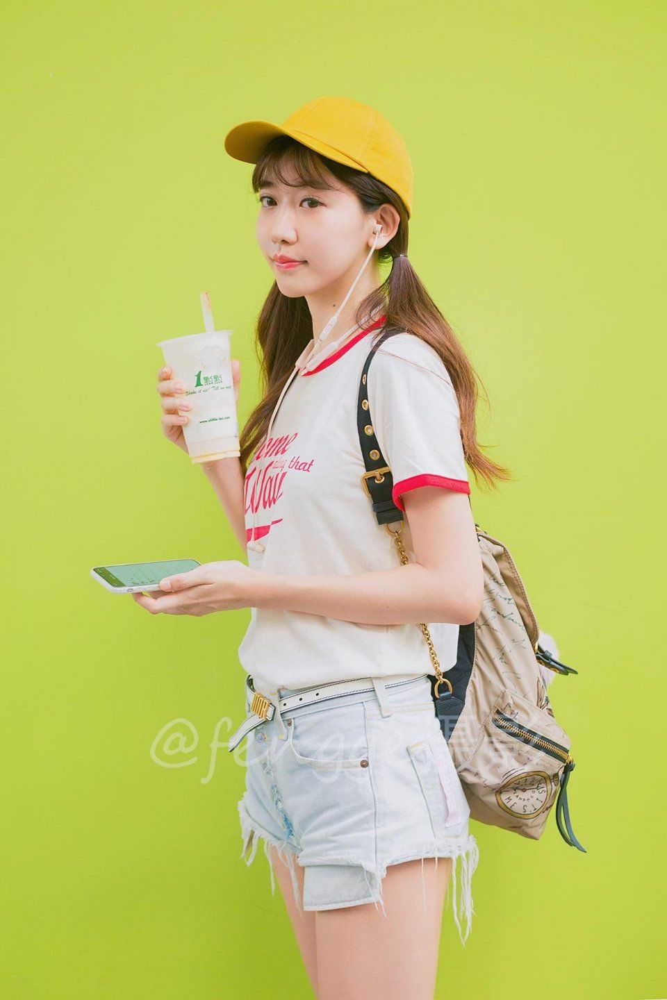 街拍：当街拍遇到网红之最美Showgirl 陈潇睡不醒