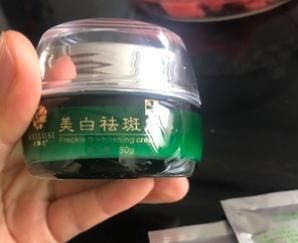  省钱|别吐槽国货差劲，你尝试用这4样，皮肤变好，还省钱了！