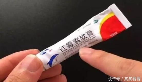 『女性』红霉素睡前抹一抹,醒来皮肤“重回十八”,尤其女性要了解
