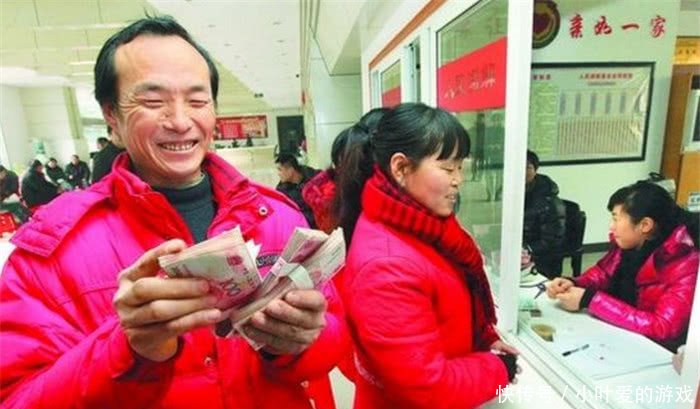 农民朋友有福了！明年起满60岁老人能领5项补贴，每年有近万块