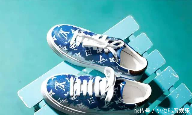 「绝美」LV又出绝美新款!渐变扎染运动鞋带你云度假!