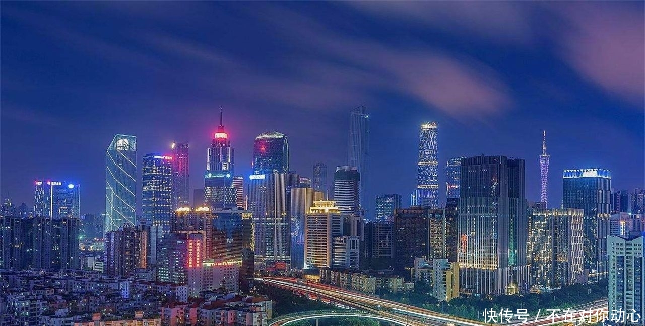 我国名气比省会还大的三座城市，其中一个是青岛，另两个是哪里？