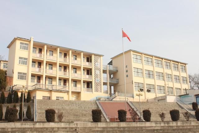 中国核打击分指中心所在地这家兵工厂，生产炮弹，职工来自东北