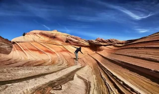 地球上最惊艳的“波浪”，形成于27亿年前，高达15米还能变色