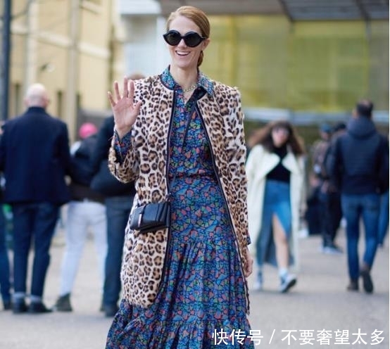 [ 中年女人]显老又掉价，中年女人穿衣更要讲究！这3种衣服千万不能碰