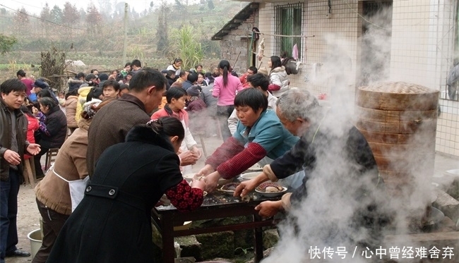  酒席|农村酒席越来越冷清，以前人不到礼到。现在却礼也不到了，