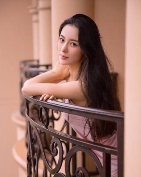 #气质#阳台上的风景, 格外迷人