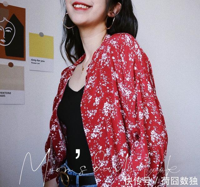 『碎花』测评|开春买了4条碎花连衣裙,优衣库险胜,UR负分!