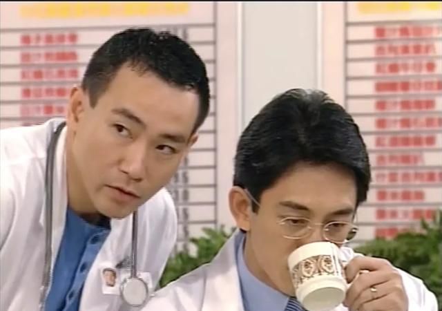 港剧@8.9分！今年最高分港剧诞生，男主角是TVB视帝，被误会买不起房