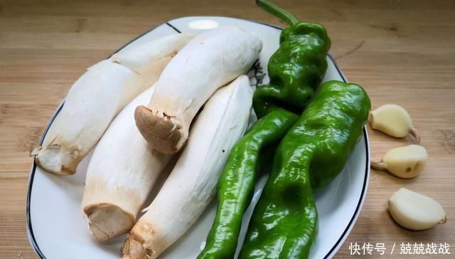 『营养』宁可不吃肉,也要给孩子吃这菜,一周吃2次,强筋骨补脑力又营养