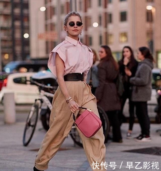  『成熟女性』2020流行色“公主粉”上线，时髦显白又高级，早穿早美！