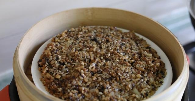  朋友圈@这个烧麦好吃又好看，惊艳了朋友圈，都问怎么做其实做法很简单！