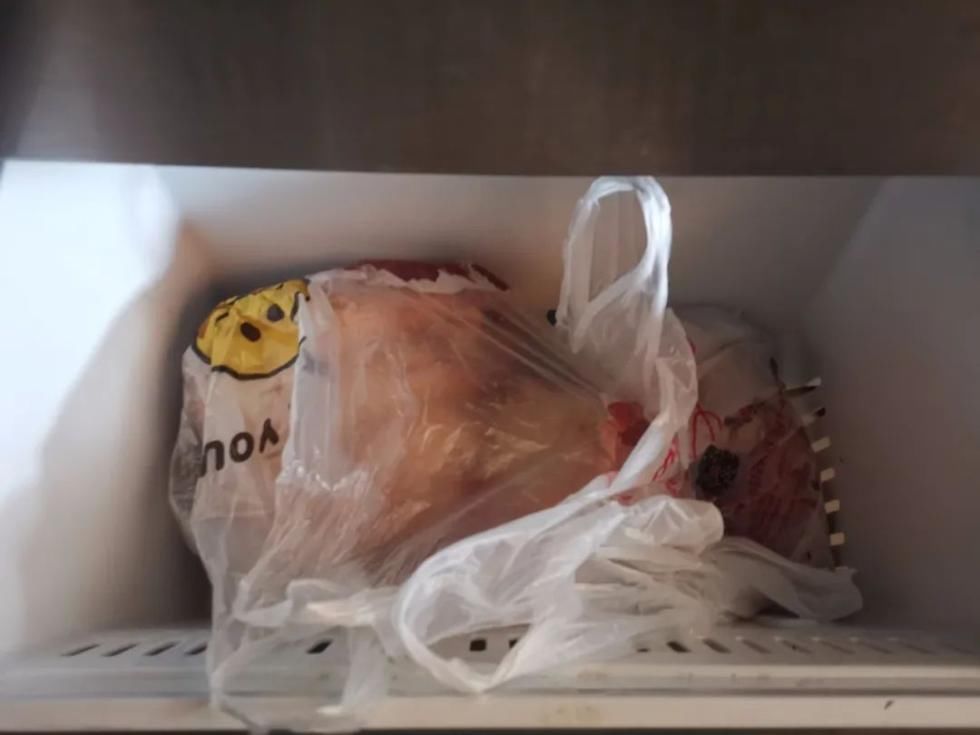  「南湖中央」武汉无疫情小区居民可以下楼了！记者现场探访