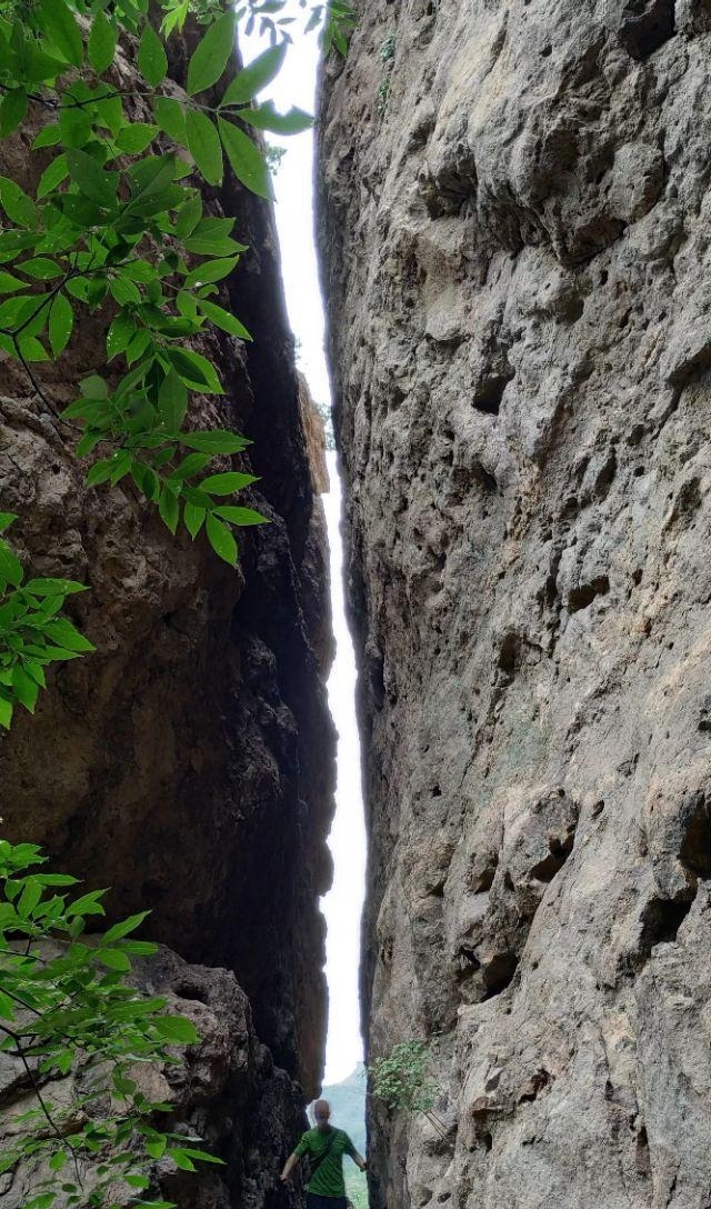 完整保存1.1亿年的火山口地质景观，让你欣赏到大自然造就的神奇