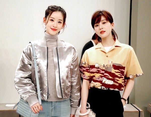 奶茶妹妹章泽天不仅人生开挂,衣品也从小土妹一跃成白富美?