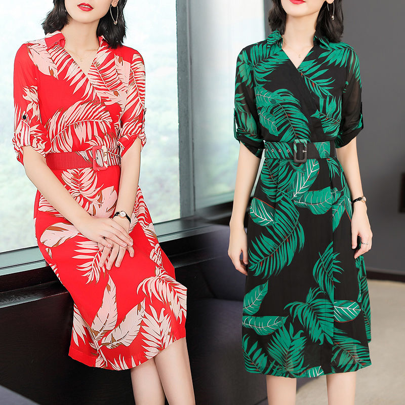 迷人身材穿出来，雪纺连衣裙，独特的风情，丰满女人穿上超亮眼