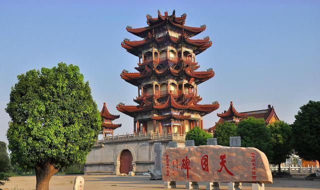 亚洲最大的寺庙就在我国 门票仅有40元 却可以逛上一整天