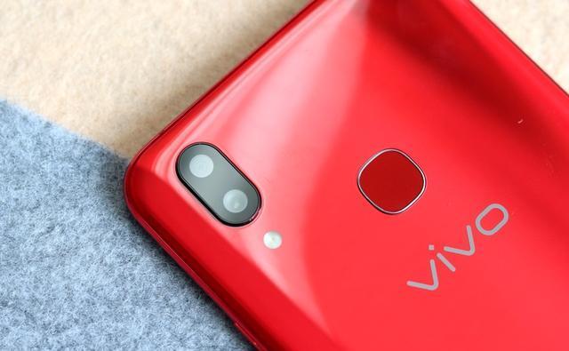  『升级』不止全面屏的升级那么简单，vivoX21开箱简体验给我更多