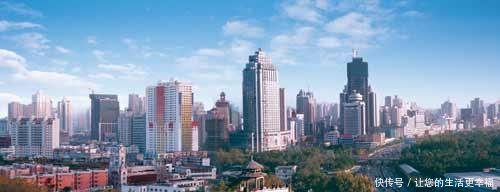 中国(世界)一次性建成里程最长的高铁