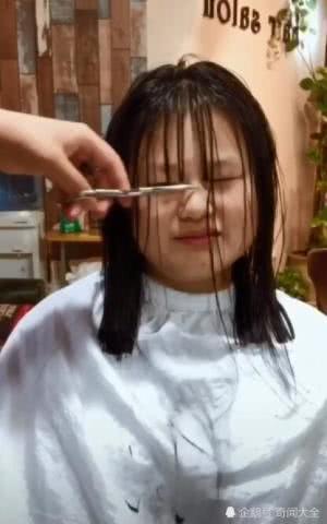 神似岳云鹏的女孩想剪个新发型，没想到剪完之后秒变日系少女