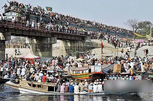 孟加拉国最发达的城市，面积只有我国香港一半，住了1400万人
