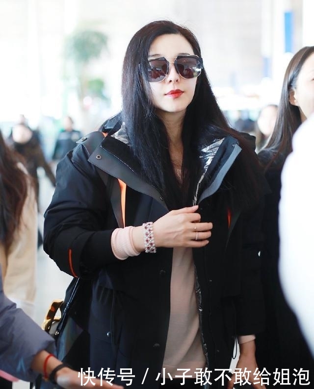 范冰冰国外孕肚