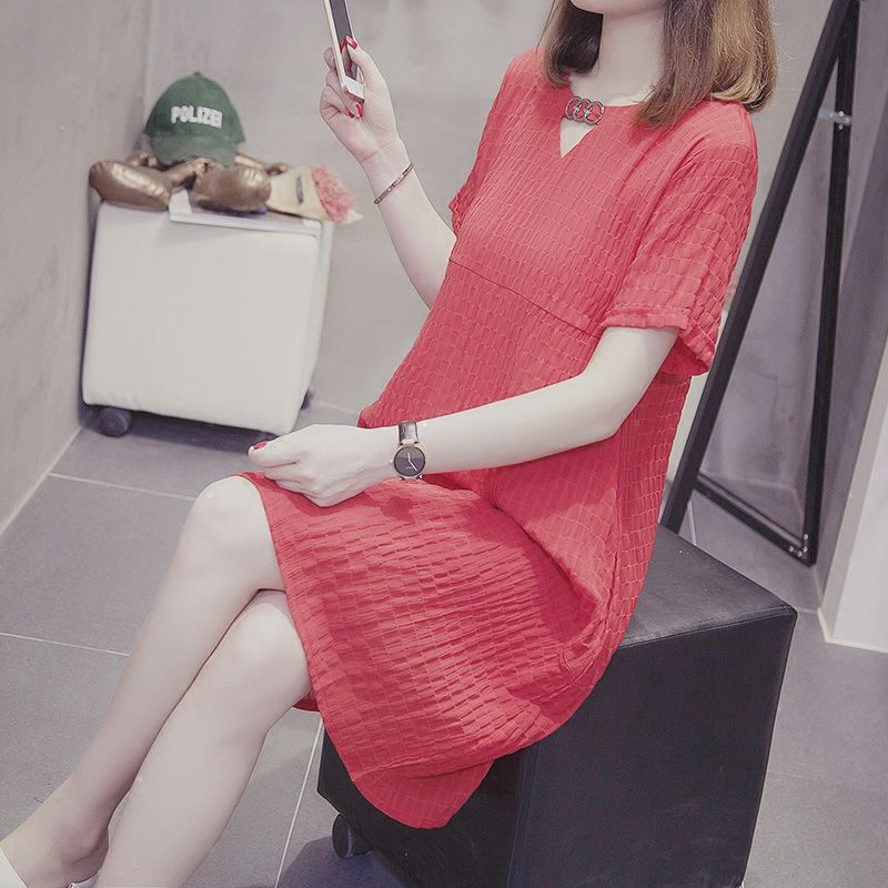 触发女神即视感的仙女裙，清凉有型，甜美又清纯，惹得路人三回头