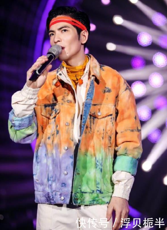  款式之一@牛仔永远都不可能OUT，这个2020你必备的几款牛仔单品！