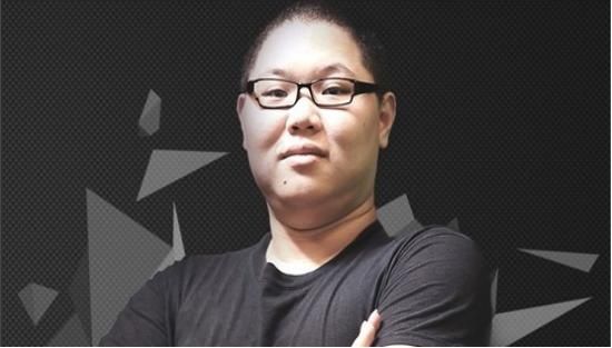 『粉丝们』PDD经常吐槽UZI,UZI说他一句就急了,原来是戳到痛处