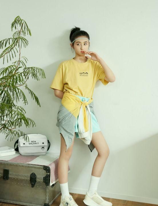 #服装的穿搭#时髦又大方的服装还是T恤最百搭!尤其以下这几款,时髦又简洁